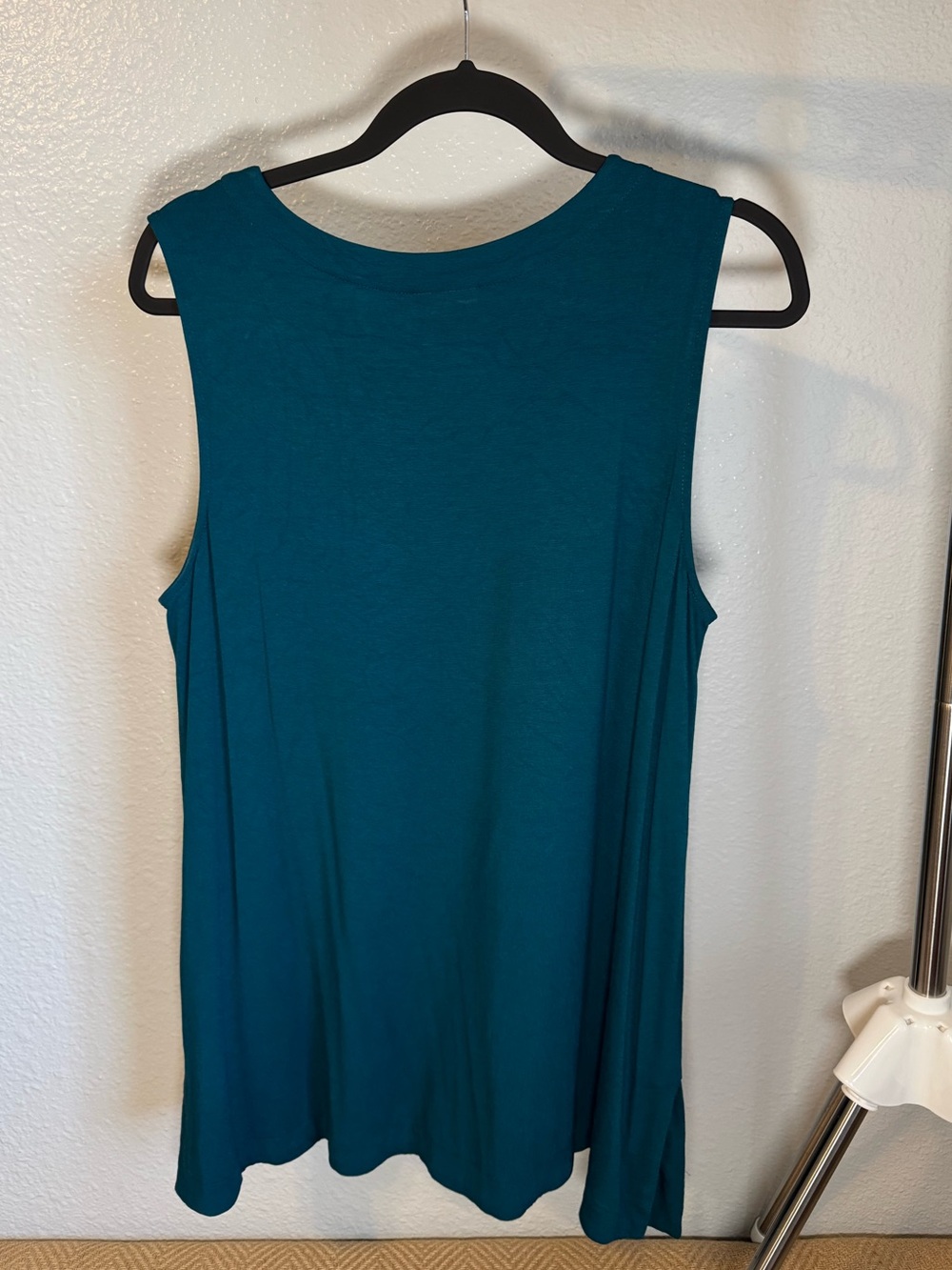 J.Jill Teal Sleeveless Swing Top - Picture 2 of 3